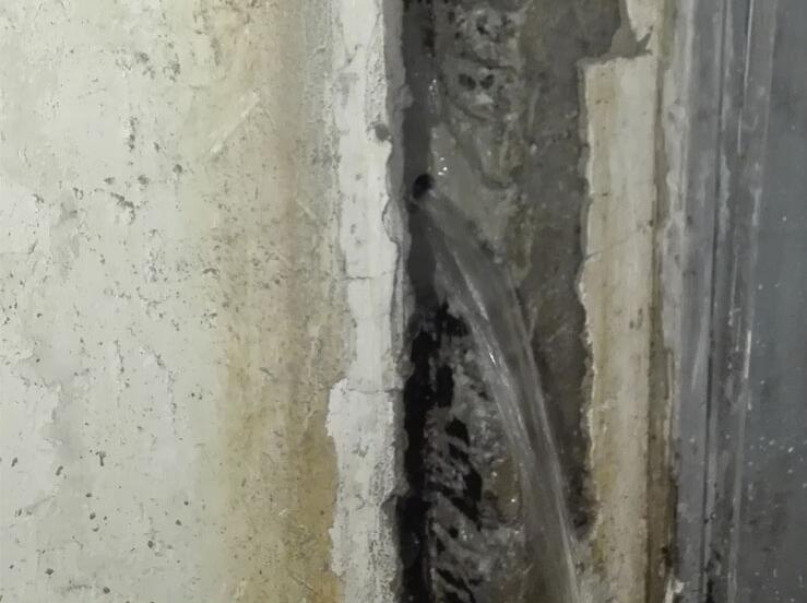 地下室沉降縫蜜桃视频无码区在线观看