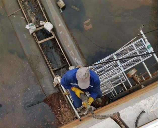 汙水池沉降縫蜜桃视频无码区在线观看