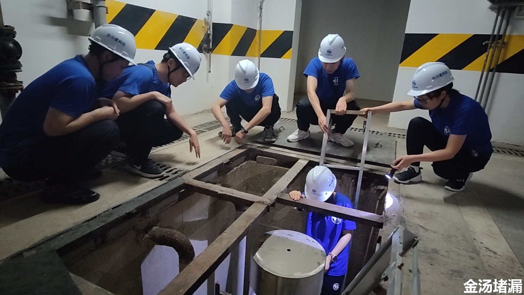 地下室滲水嚴重如何處理(地下室滲漏原因和解決方案)